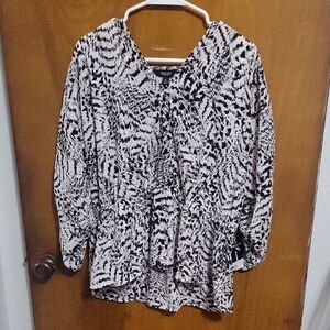 NWT Simply Vera By Vera Wang Blouse Size Xl